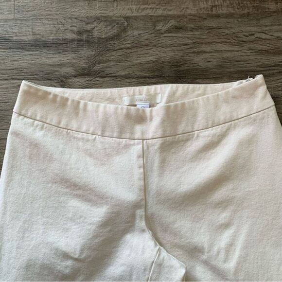 Chico's Slimming Straight Leg Side Zip Women's Professional Cropped Pant Ivory - Picture 8 of 9